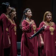 Anahit Papayan dirigiert das Geghard Vocal Ensemble &copy; SF | Marco Borrelli