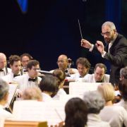 Dima Slobodeniouk conducts the Boston Symphony &copy; Hilary Scott