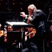 François-Xavier Roth conducts Les Siècles &copy; Ryan Buchanan