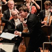 Klaus Mäkelä dirigiert das Concertgebouworkest Amsterdam &copy; Fabian Schellhorn | Berliner Festspiele