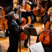 Gustavo Dudamel dirige la Neuvième de Mahler à la Philharmonie &copy; Elisa Haberer / Opéra national de Paris