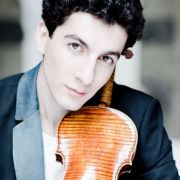 El violinista Sergey Khachatryan &copy; Marco Borggreve