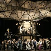 Ensemble, Chor und Statisterie &copy; Barbara Pálffy | Volksoper Wien