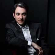 Alexander Gadjiev &copy; Shahriyar Farshid