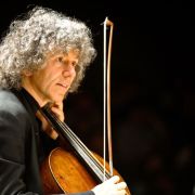 Steven Isserlis &copy; Satoshi Aoyagi