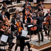 Robin Ticciati and the London Philharmonic Orchestra &copy; London Philharmonic Orchestra