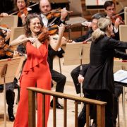 Nicola Benedetti, Karina Canellakis and the Boston Symphony &copy; Aram Boghosian