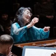 Dame Mitsuko Uchida and the Mahler Chamber Orchestra &copy; Geoffroy Schied