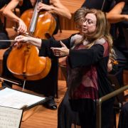 Simone Young conducts the Sydney Symphony Orchestra &copy; Supplied by the Sydney Symphony Orchestra