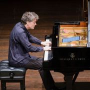 Paul Lewis &copy; Singapore Symphony Orchestra | Yong Junyi