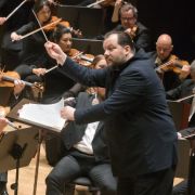 Andris Nelsons dirigiert das Gewandhausorchester Leipzig © Gert Mothes, 2022