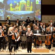 James Mayhew and the Royal Scottish National Orchestra &copy; Jessica Cowley
