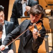 Daniel Lozakovich and the Singapore Symphony &copy; Chrisppics+ | Singapore Symphony Orchestra