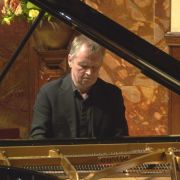 Steven Osborne &copy; Wigmore Hall Trust, 2023