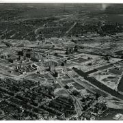 Rotterdam in 1946, showing Coolsingel leading to Hofplein, the location of the original Doelenzaal. &copy; Stadsarchief Rotterdam | Public Domain