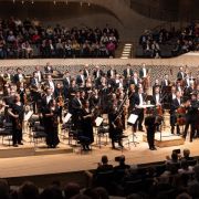 Andreas Ottensamer, Michael Sanderling and the Lucerne Symphony Orchestra &copy; Nils Bücker