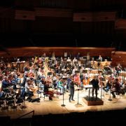 Renaud Capuçon, l'Orchestre National de France et Simone Young en répétition &copy; Christophe Abramowitz / Radio France