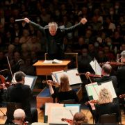 Jaime Martín conducts the NSO &copy; National Symphony Orchestra