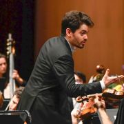 Lahav Shani dirigiert das Rotterdam Philharmonic Orchestra &copy; Andrea Kremper