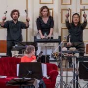 Patricia Kopatchinskaja mit der Camerata Salzburg &copy; SF | Marco Borrelli
