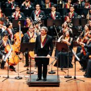 Gustavo Dudamel and the Simón Bolívar Symphony Orchestra of Venezuela &copy; Andrew Perry