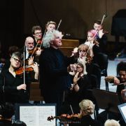 Simon Rattle dirige le London Symphony Orchestra à Bucarest &copy; Andrada Pavel