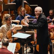 Sir George Benjamin conducts Ensemble Modern &copy; Fabian Schellhorn