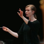 Mirga Gražinytė-Tyla bei den Proben mit den Münchner Philharmonikern &copy; Co Merz