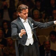 Gustavo Gimeno conducts the Toronto Symphony Orchestra &copy; Gerard Richardson