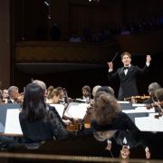 Klaus Mäkelä et l'Orchestre du Concertgebouw d'Amsterdam au George Enescu Festival &copy; Andrei Gîndac