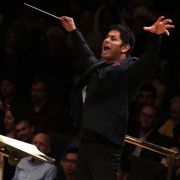 Alpesh Chauhan conducts the Hallé &copy; Alex Burns | The Hallé