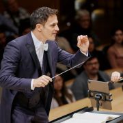 Andreas Ottensamer conducts the Orchestre Métropolitain &copy; François Goupil | Orchestre Métropolitain