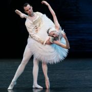 Grete Sofie Borud Nybakken and Simon Regourd in Swan Lake Act 2 &copy; Erik Berg