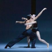 Sospesi &copy; Roman Novitzky | Stuttgarter Ballett