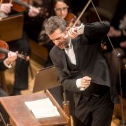 Omer Meir Wellber conducts the Prague Radio Symphony Orchestra &copy; Vojtěch Brtnický