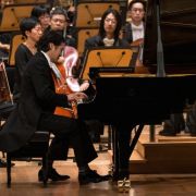 Jae-Hyuck Cho and the Singapore Symphony Orchestra &copy; Aloysius Lim | Singapore Symphony Orchestra
