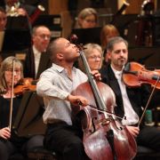 Sheku Kanneh-Mason and the National Symphony Orchestra &copy; Aisling McCarthy