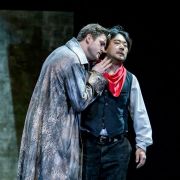 Samuel Hasselhorn (Don Giovanni) und Wonyong Kang (Leporello) &copy; Bettina Stöß