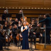Sharon Azrieli performs with Orchestre Métropolitain de Montreal and Alexandre Bloch &copy; Danylo Bobyk
