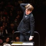 Klaus Mäkelä conducts the Orchestre de Paris &copy; Robert Torres | Celebrity Series of Boston