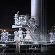 Escena de La pasajera en el Teatro Real © Javier del Real | Teatro Real