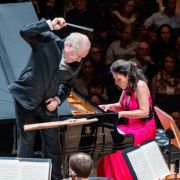 Manfred Honeck, Beatrice Rana and the New York Philharmonic &copy; Brandon Patoc