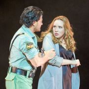Vittorio Grigolo (Don José) und Vasilisa Berzhanskaya (Carmen) &copy; Wiener Staatsoper | Michael Pöhn