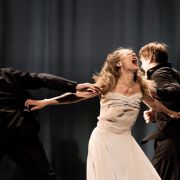 Andrey Berezin, Michael Strecker et Julie Anne Stanzak dans Sweet Mambo &copy; Oliver Look