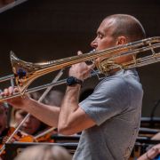 Matthew Gee, in rehearsal for this concert © RPO | Tim Lutton
