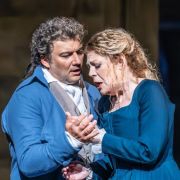 Jonas Kaufmann (Andrea Chénier) and Sondra Radvanovsky (Maddalena di Coigny) &copy; ROH | Marc Brenner