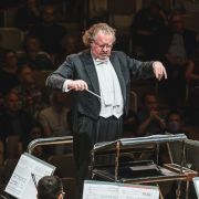 Stéphane Denève conducts the Toronto Symphony Orchestra &copy; Jae Yang