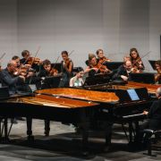 Eric Lu, Sophia Liu, Dang Thai Son et le Sinfonia Varsovia à La Roque d'Anthéron &copy; Valentine Chauvin