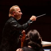 Yannick Nézet-Séguin conducts the Philadelphia Orchestra &copy; Allie Ippolito