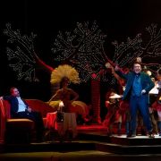 Kyle Ketelsen (Méphistophélès) and Long Long (Faust) &copy; Michael Cooper